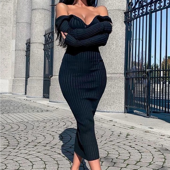 Sweater Dress - Picture 1 of 7